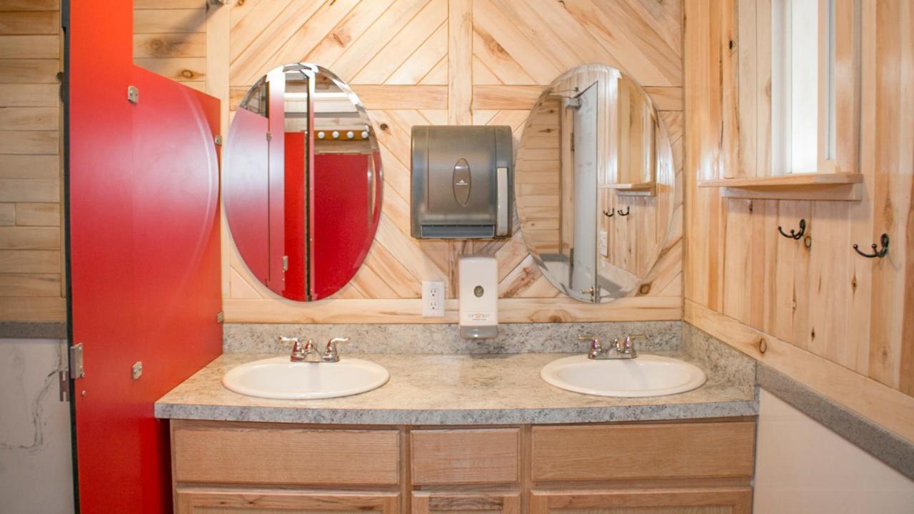 فندق موآبفي  Ok Rv Park Glamping Tipi Ok56 المظهر الخارجي الصورة